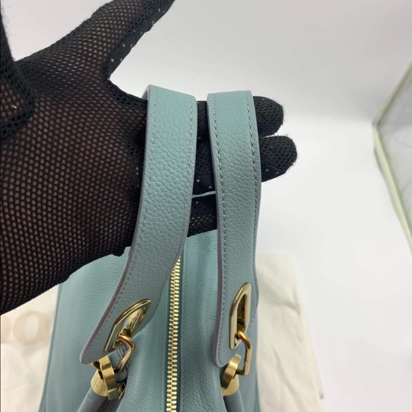 Chloe Paraty - Picture 4 of 10